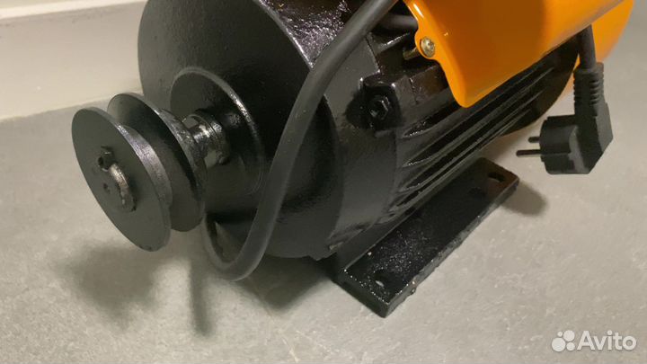 Электродвигатель 2.2 кВт 220В