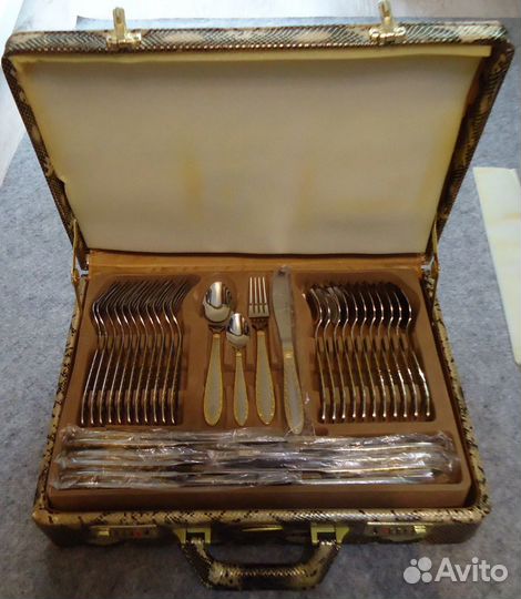 Hoffburg Набор стол.приб 72предм.нержав.ст.12персо