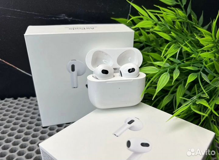 Airpods 3 / 3 версии
