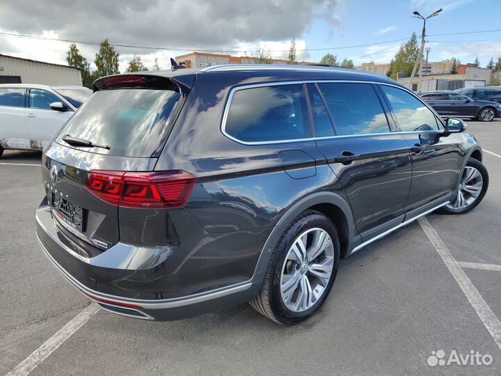 Volkswagen Passat 2.0 AMT, 2020, 124 000 км