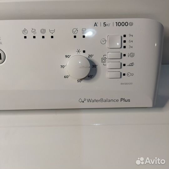 Панель стиральной машины Indesit bwsb51051