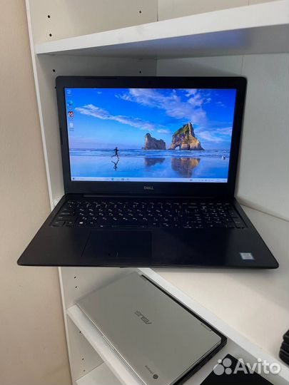 Ноутбук Dell p75f 15,6