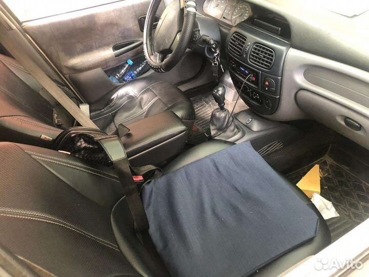 Renault Megane, 1999