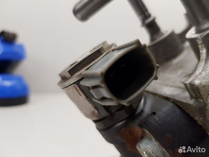 Датчик давления топлива (Volvo XC40)