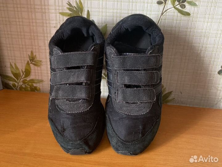 Кроссовки adidas оригинал