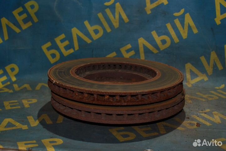 Тормозной диск передний Volvo V70