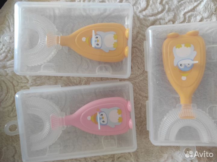 Силиконовая детская зубная щётка до 4-ех лет