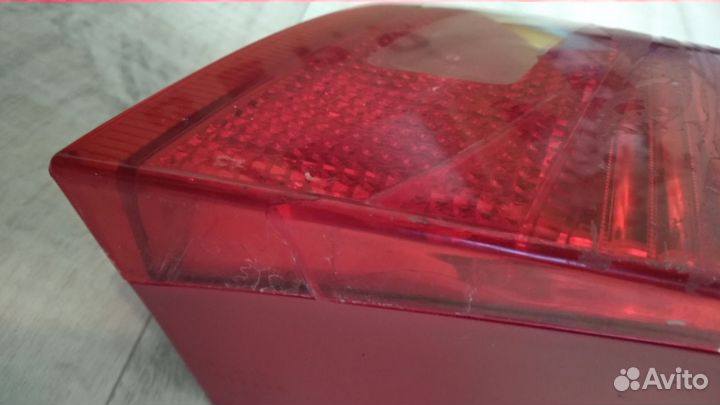 Фонарь задний левый Skoda Fabia 2 (5J6945095A)