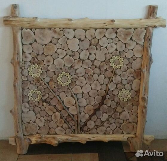 Панно из можжевельника