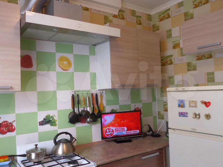 2-к. квартира, 53 м², 3/3 эт.