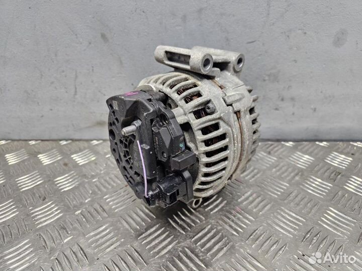 Генератор Audi A4 B8