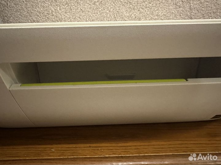 Цветной лазерный принтер /сканер