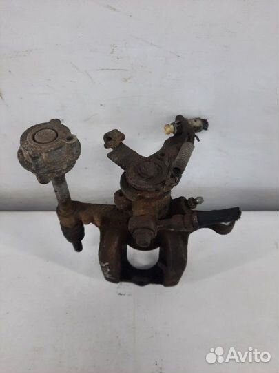 Суппорт тормозной задний правый Chevrolet Orlando