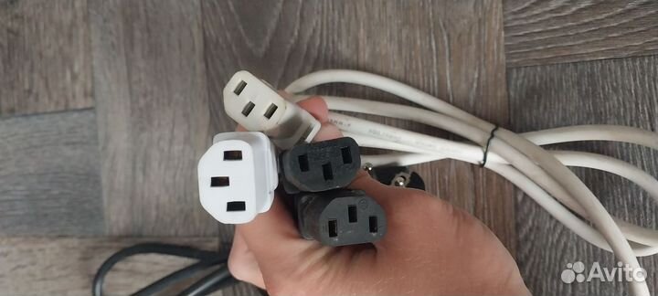 Сетевой шнур, кабель для компьютера и тд