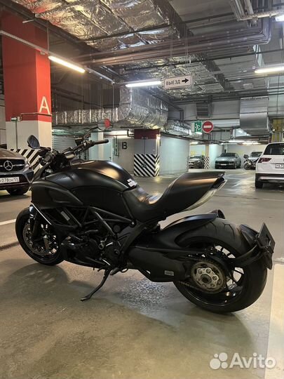 Ducati Diavel Dark Edition