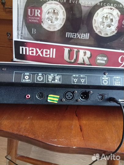 DMX пульт для управления световыми приборами