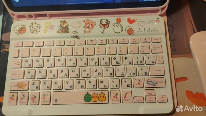 Чехол с клавиатурой для iPad Air 10.9