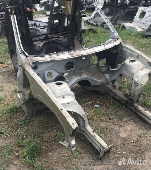 Лонжерон передний правый Bmw X5 E53 M54B30 01.2004