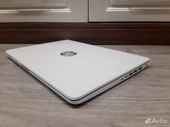 Ултрабук HP 14s IPS Белый