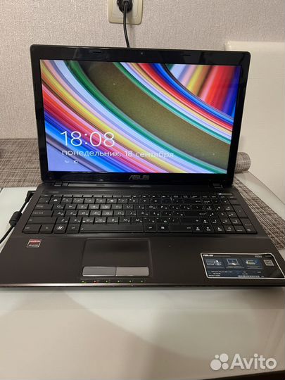 Ноутбук asus