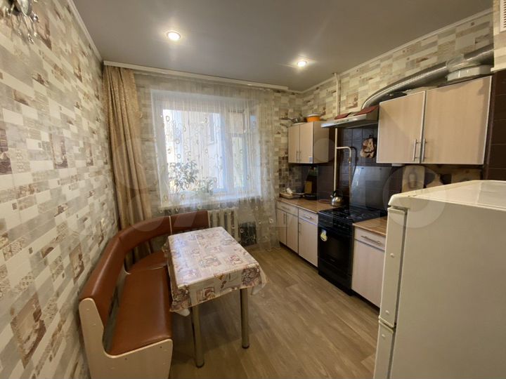 4-к. квартира, 89 м², 2/5 эт.