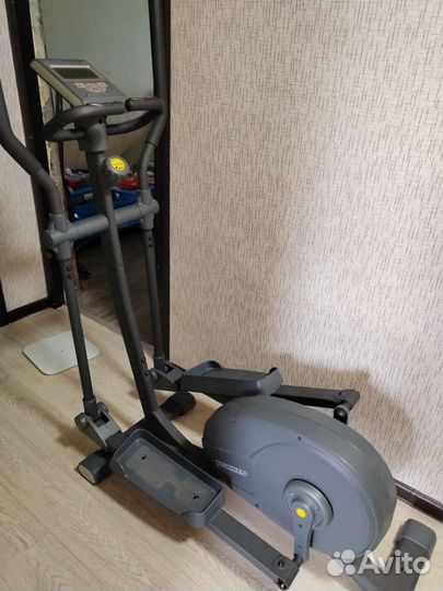 Эллиптический тренажер