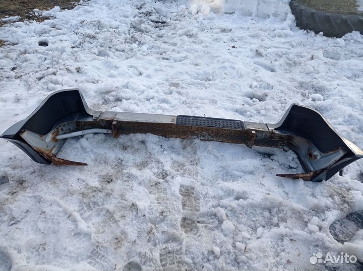 Задний бампер УАЗ patriot