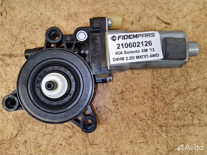 Моторчик стеклоподъемника двери задней правой KIA