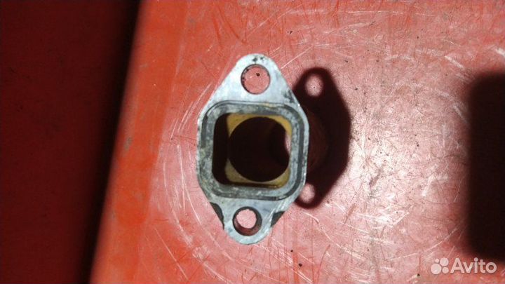 Фланец системы охлаждения Toyota Carina E E 1.6I