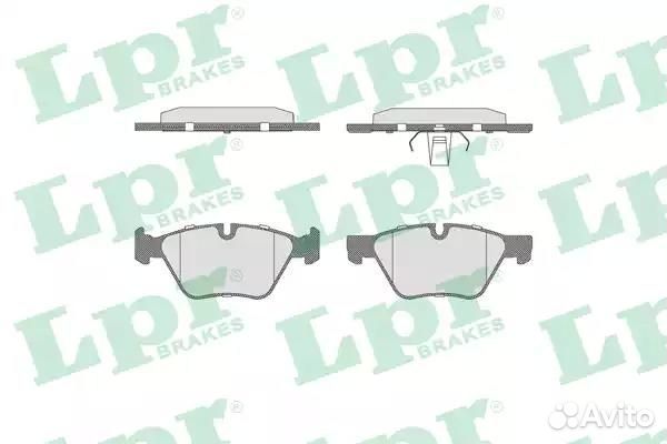 05P1641 Комплект тормозных колодок