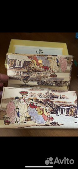 Расческа и кошелек (корея)