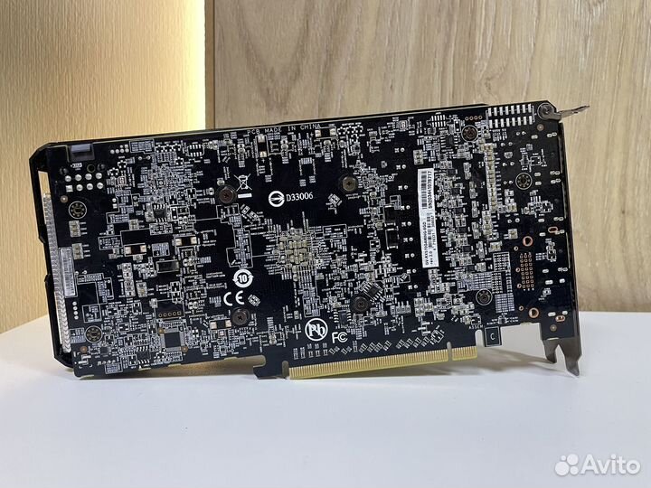 Видеокарта RX 570 8 GB Gigabyte Gaming