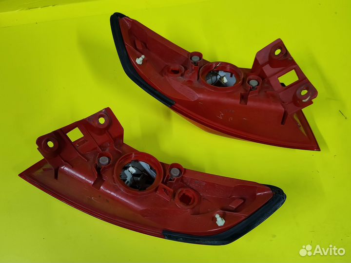 Фонарь Infiniti FX35 FX45 S50 26554CG000