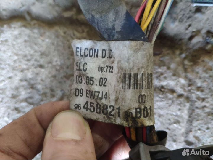 Проводка двигателя Peugeot 406 рестайлинг