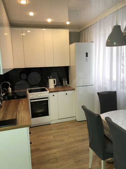 2-к. квартира, 46 м², 2/4 эт.