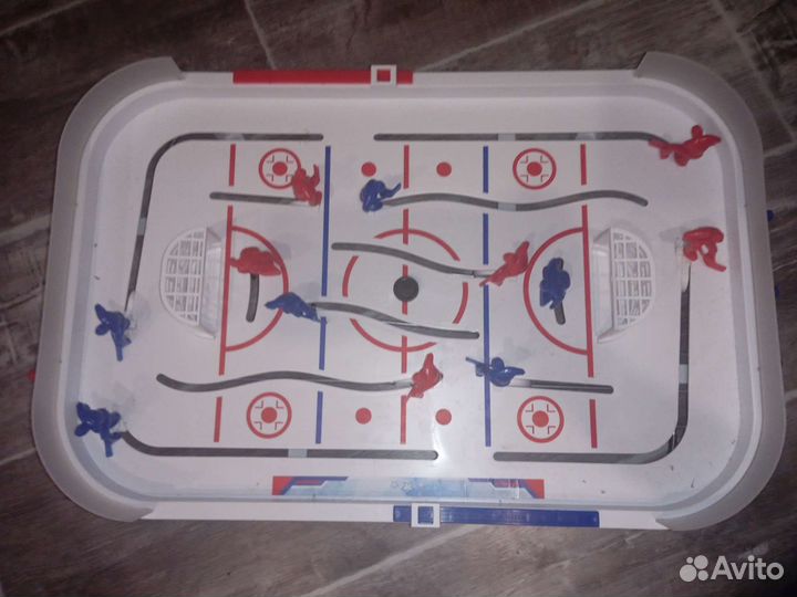 Настольный хоккей