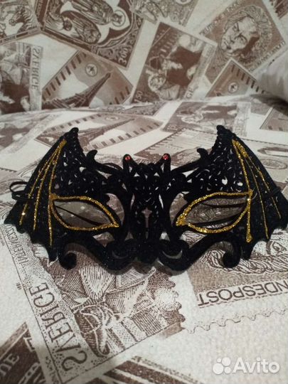 Маска карнавальная женская