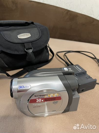 Видеокамера Panasonic VDR-D150EE
