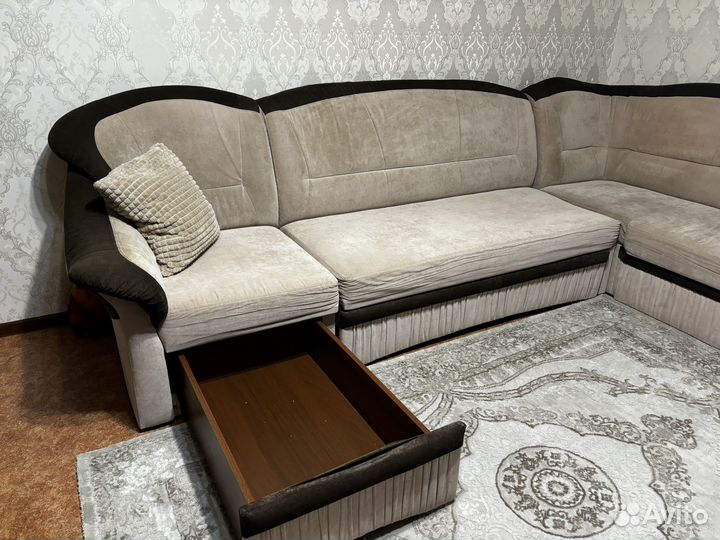 Угловой диван бу