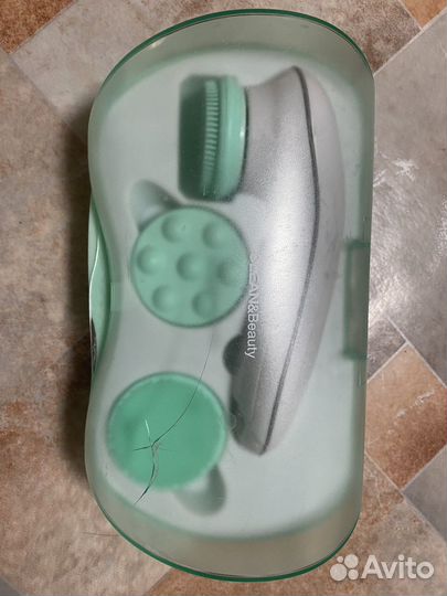 Аппарат для чистки лица Clean&Beauty