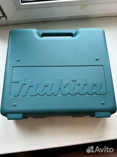 Сетевой лобзик Makita 4329K