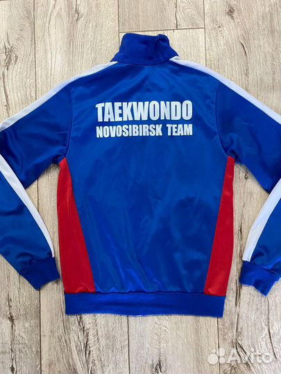 Спортивный костюм 142-150 рост