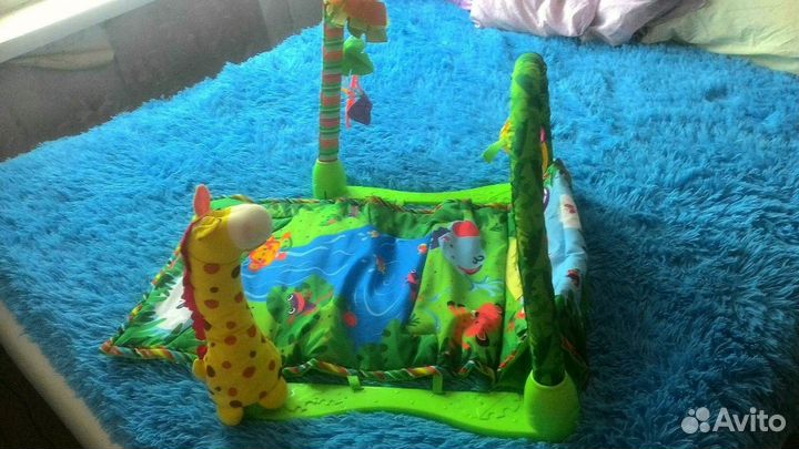 Развивающий коврик