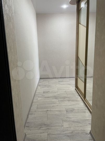 2-к. квартира, 60 м², 10/12 эт.