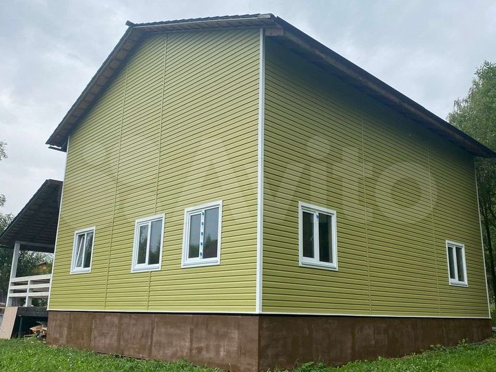 Дача 200 м² на участке 8 сот.