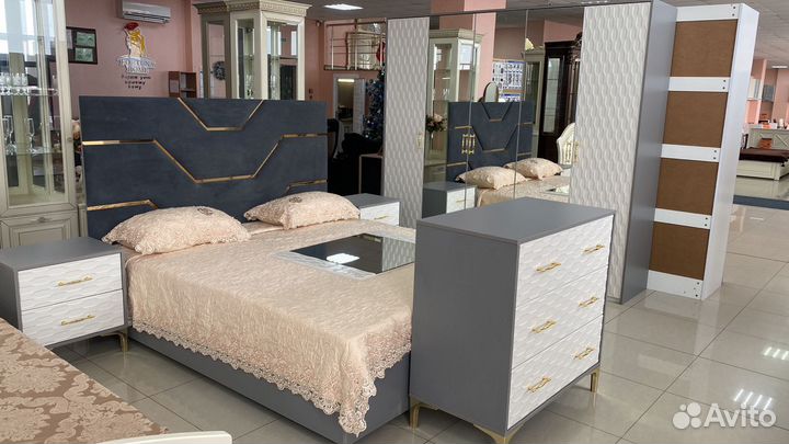 Спальня гарнитур