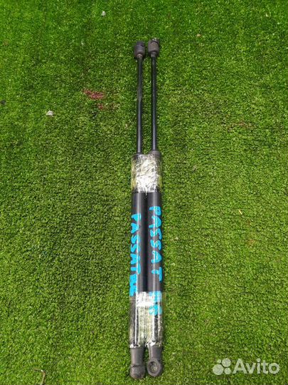 Амортизатор багажника пара Volkswagen Passat B6