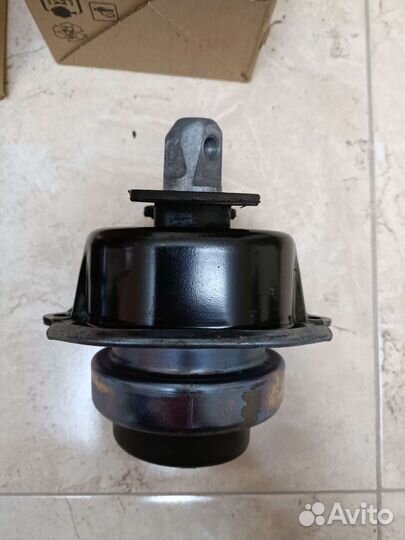 Подушка двигателя бмв x5 е70