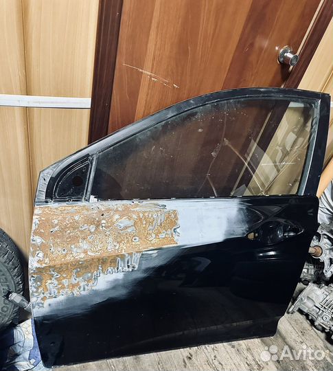 Дверь передняя левая в сборе Hyundai Solaris 1