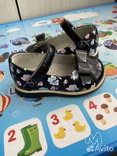 Туфли для девочки